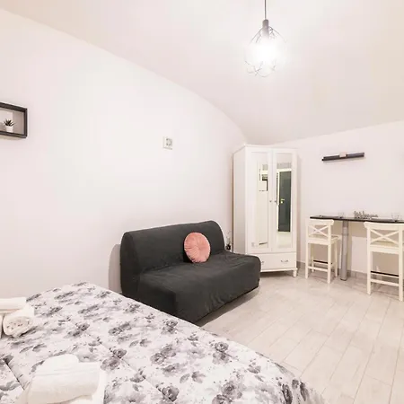 Rita's House By Domusextra